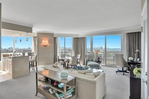 Designer-furnished living room in Fontainebleau II Trésor Miami Beach